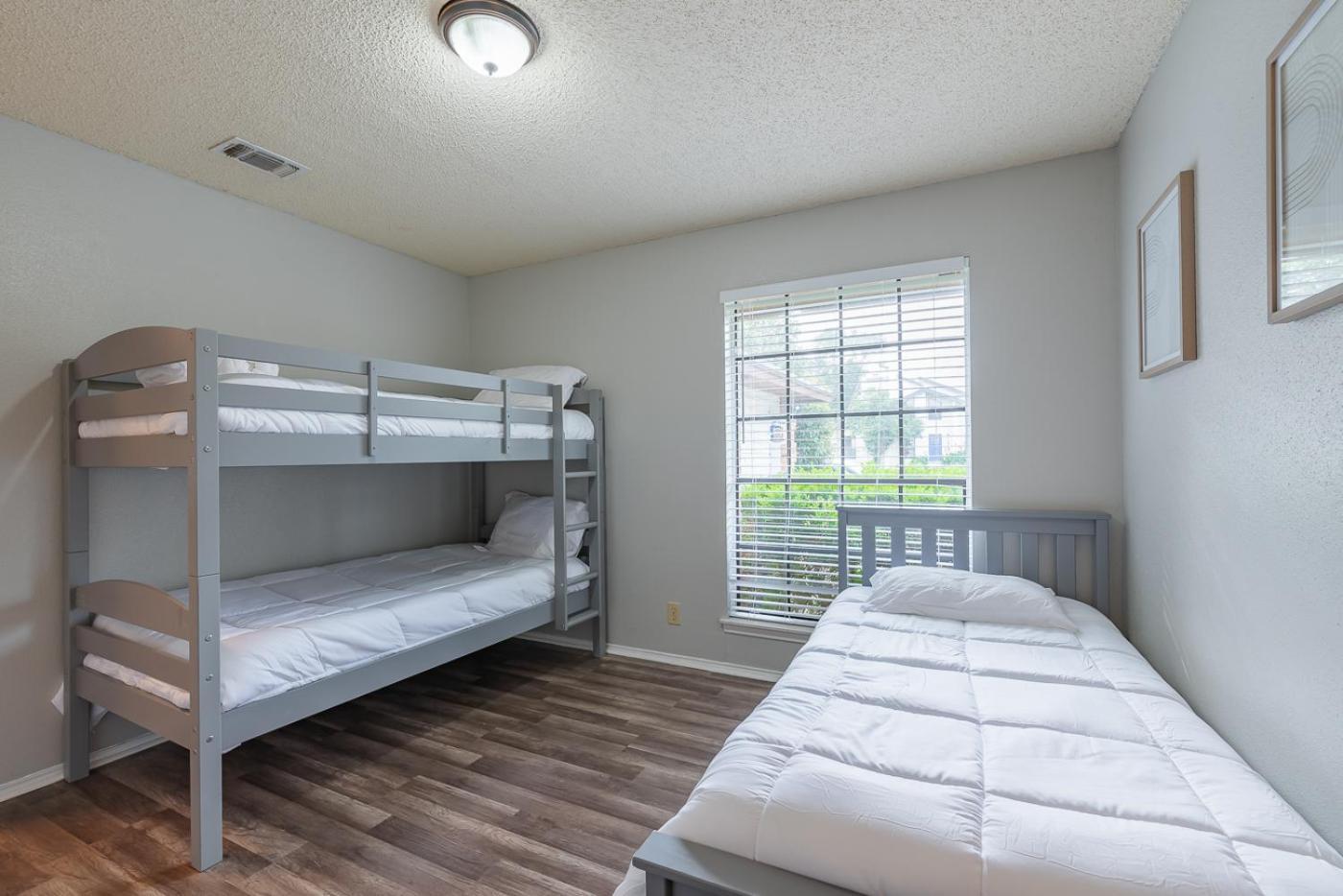 Fun 'N Sun Heated Pool & Gameroom By Fiesta Texas San Antonio Exterior foto