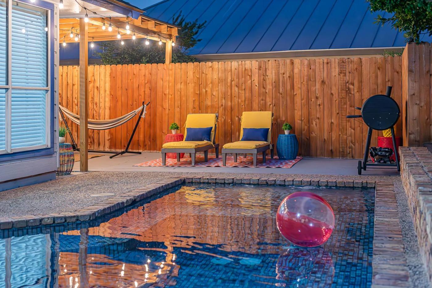 Fun 'N Sun Heated Pool & Gameroom By Fiesta Texas San Antonio Exterior foto