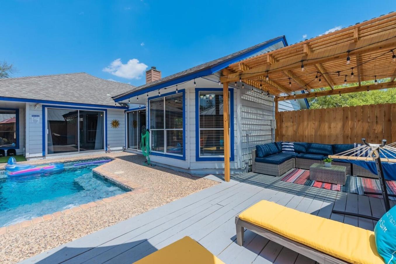 Fun 'N Sun Heated Pool & Gameroom By Fiesta Texas San Antonio Exterior foto